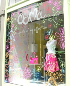 boutique window display ideas