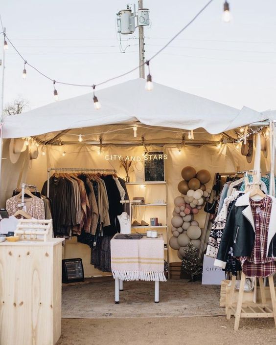 Pop-up Shops: What are They & How to Create One