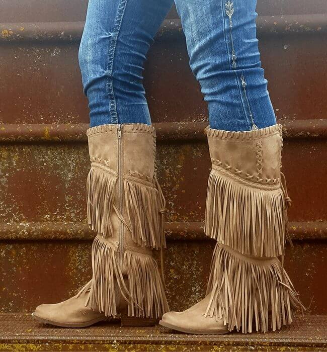 CLN NFR Fashion Tip #2 - Make a fashion statement, Be bold. Be brave. Be  you with Boot Rugs - Kirchmann Media Group